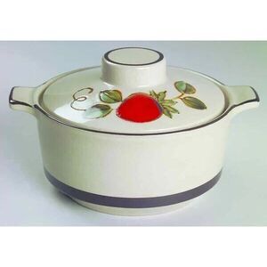 Strawberries 7" Stoneware Casserole‎ Bean Stick Handle Japan Sears w/Lid